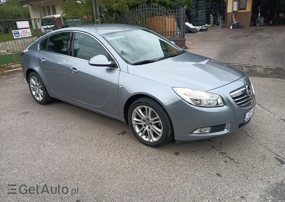 OPEL Insignia 1.6 Turbo Edition