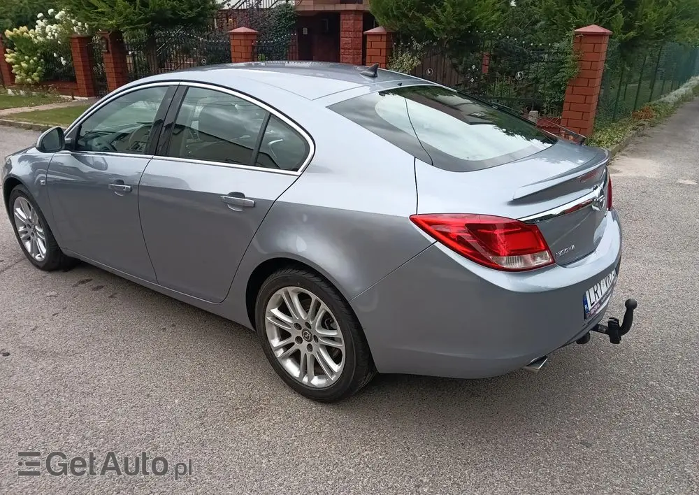OPEL Insignia 1.6 Turbo Edition