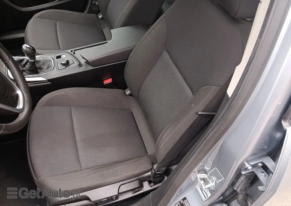 OPEL Insignia 1.6 Turbo Edition