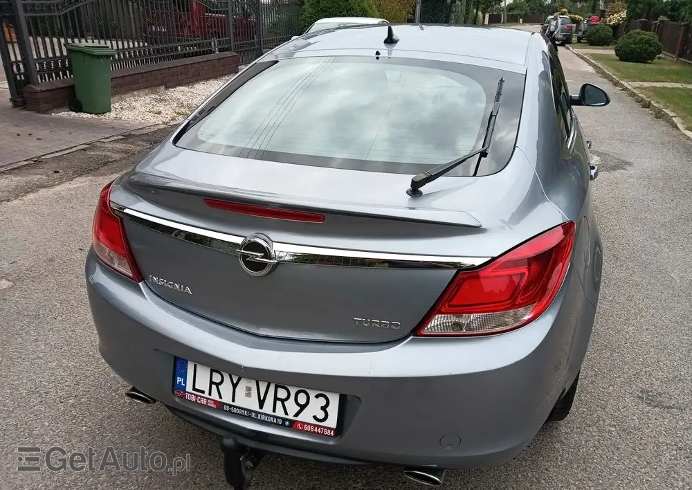 OPEL Insignia 1.6 Turbo Edition
