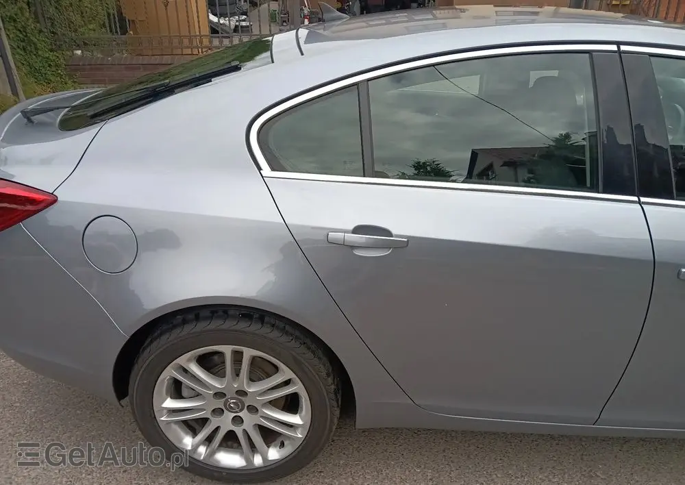 OPEL Insignia 1.6 Turbo Edition