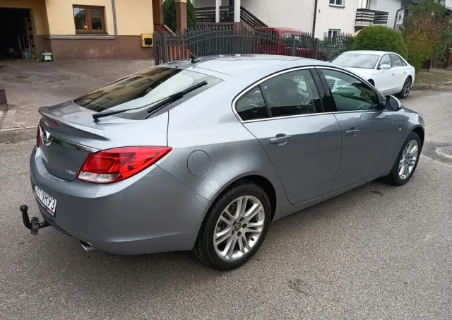 OPEL Insignia 1.6 Turbo Edition