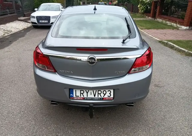 OPEL Insignia 1.6 Turbo Edition