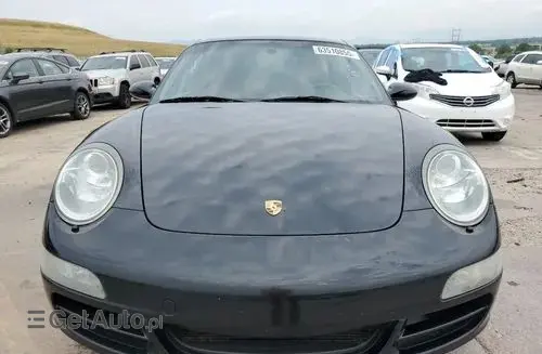 PORSCHE 911 Carrera 