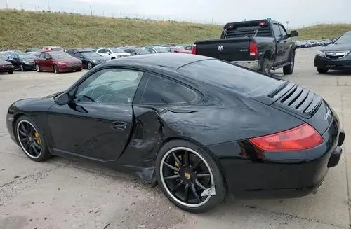 PORSCHE 911 Carrera 