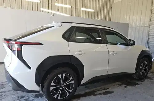 TOYOTA BZ4X 