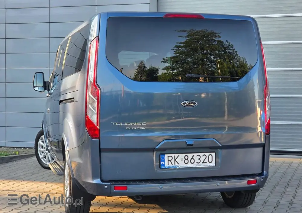 FORD Tourneo Custom 2.0 TDCi L2 Titanium SelectShift