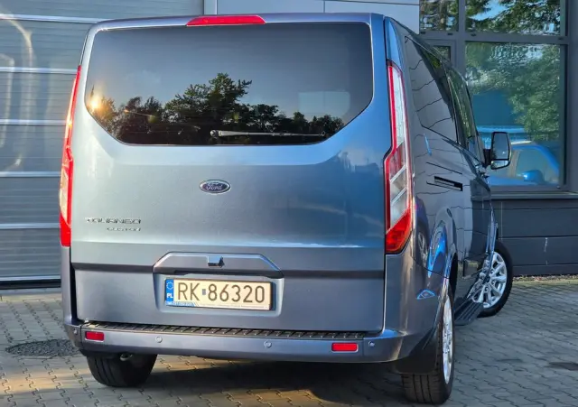 FORD Tourneo Custom 2.0 TDCi L2 Titanium SelectShift
