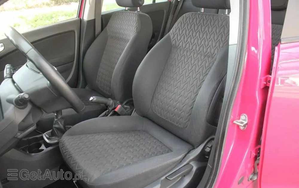 OPEL Corsa 1.4 16V Color Edition