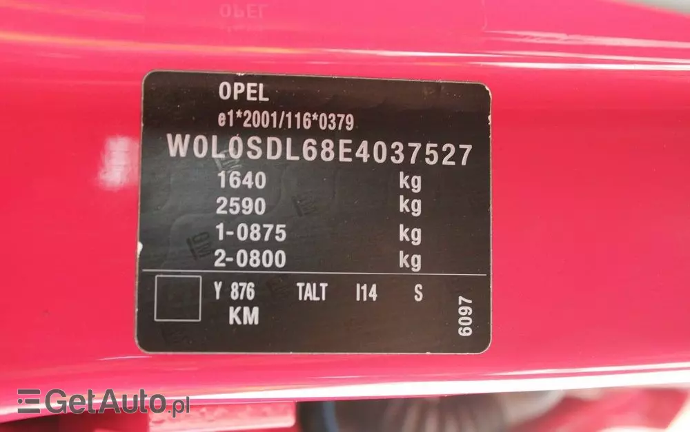 OPEL Corsa 1.4 16V Color Edition