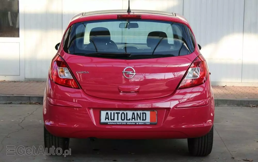 OPEL Corsa 1.4 16V Color Edition