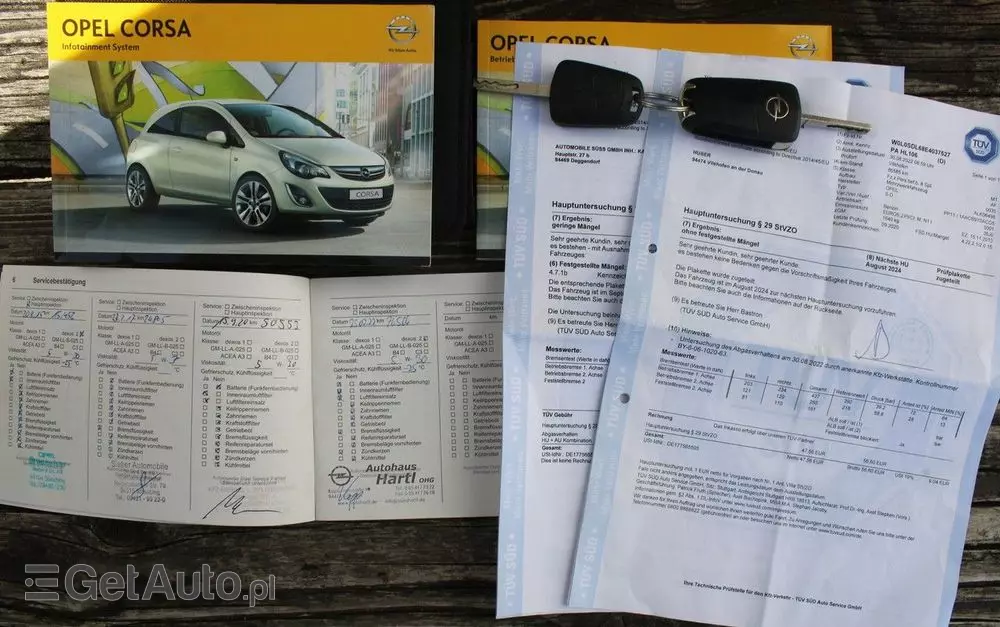 OPEL Corsa 1.4 16V Color Edition