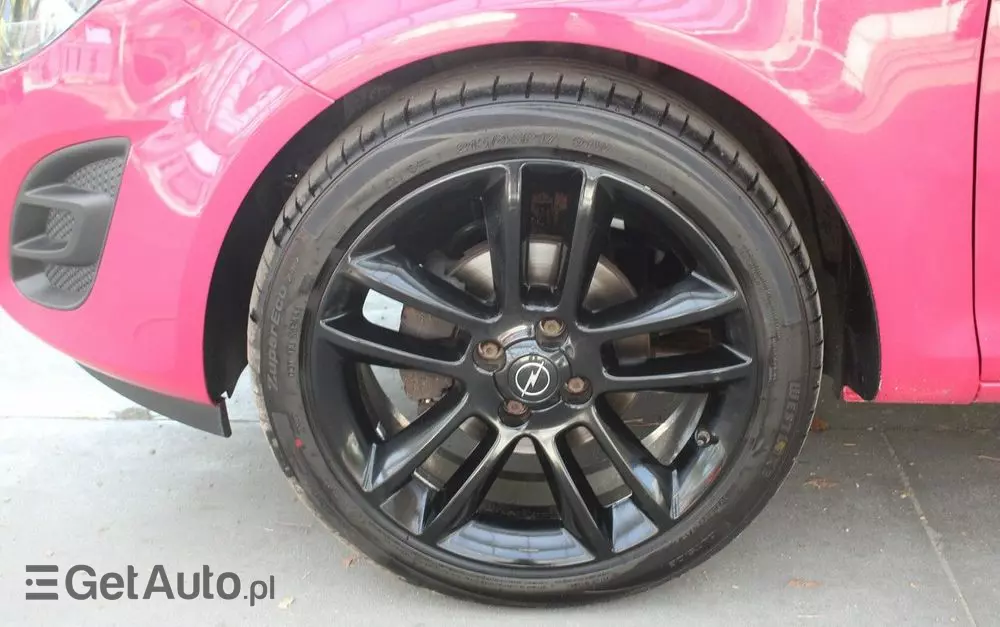 OPEL Corsa 1.4 16V Color Edition