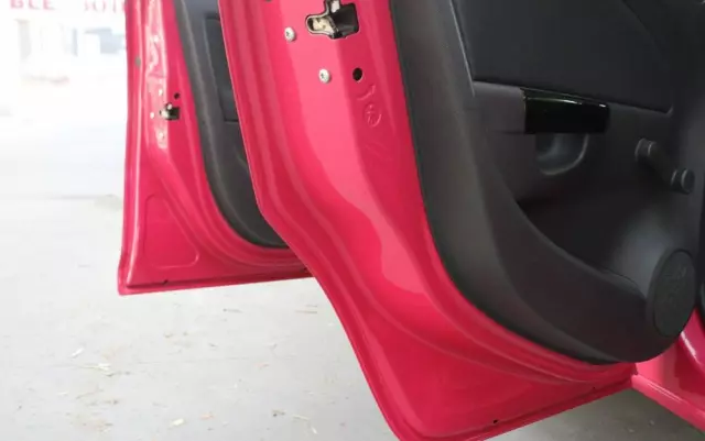 OPEL Corsa 1.4 16V Color Edition