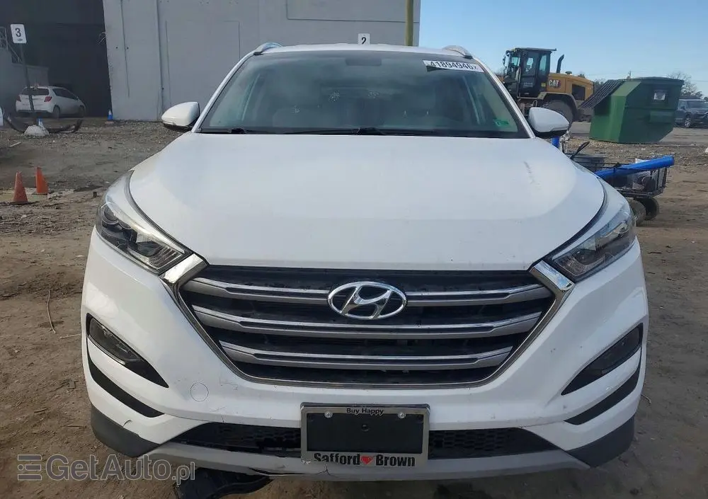 HYUNDAI Tucson 