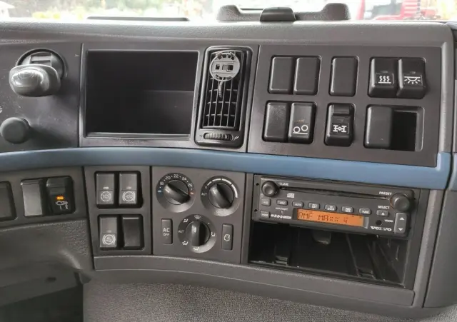 VOLVO FM 440 6x4 HDS FASSI F170 Składany w Literę Z 