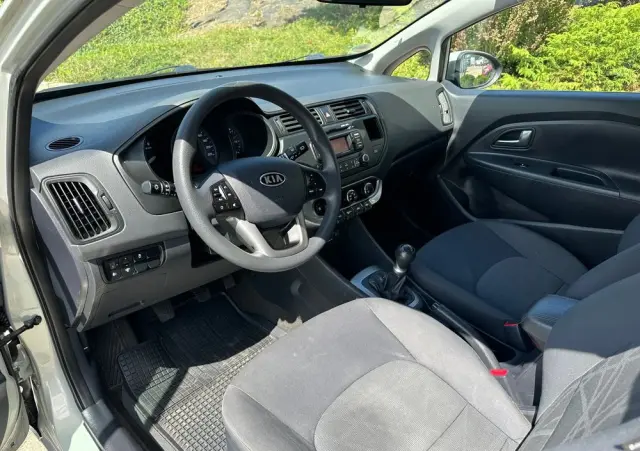 KIA Rio 1.2 Edition 7