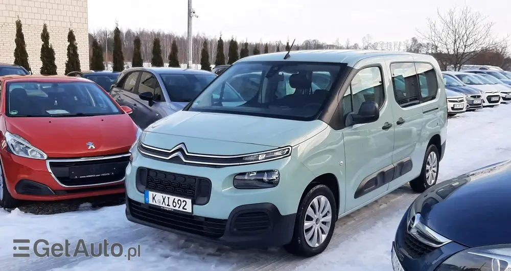 CITROËN Berlingo XL PureTech 110 SHINE