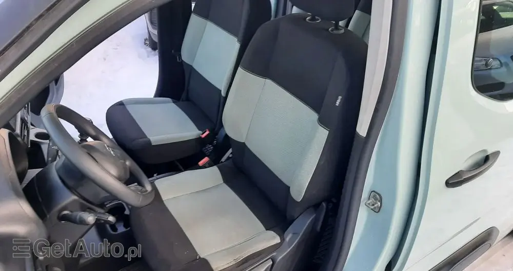 CITROËN Berlingo XL PureTech 110 SHINE