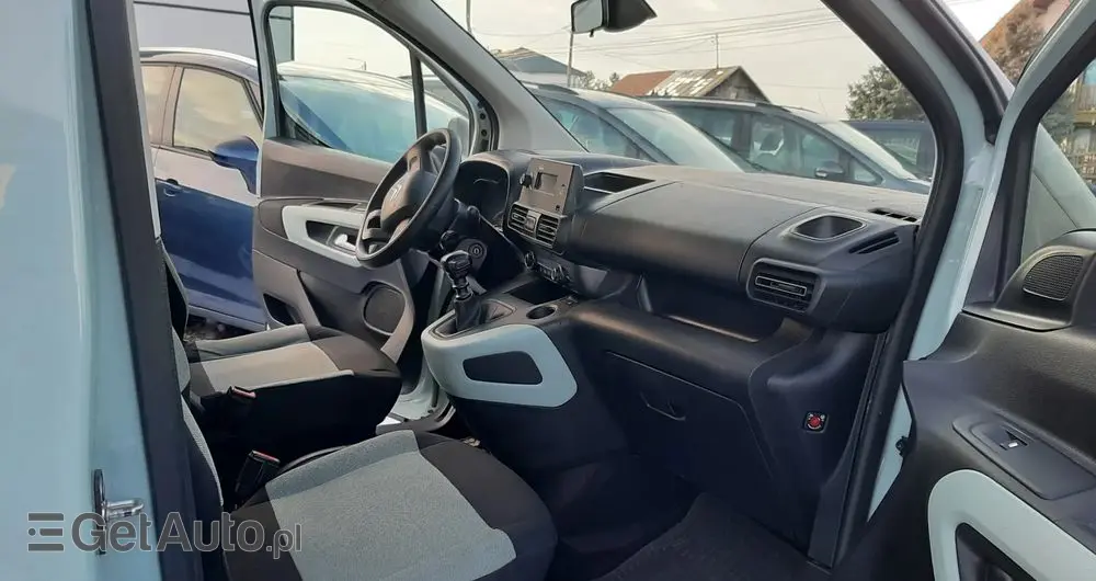 CITROËN Berlingo XL PureTech 110 SHINE