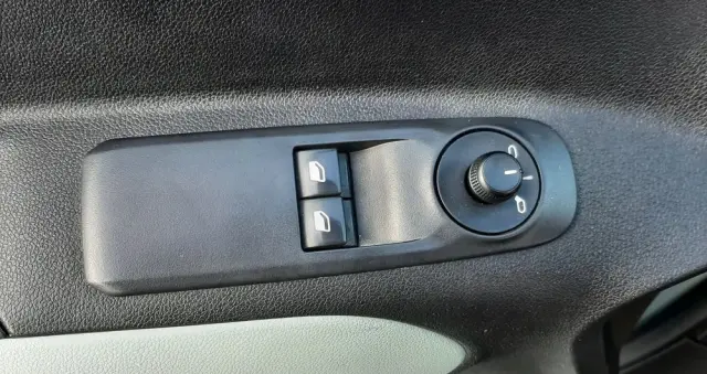 CITROËN Berlingo XL PureTech 110 SHINE