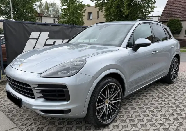 PORSCHE Cayenne Tiptronic S