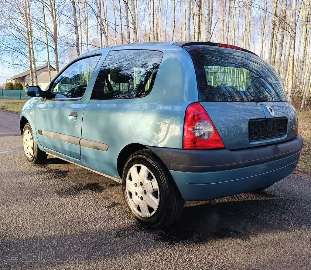 RENAULT Clio 1.2 i 16V (75 KM)