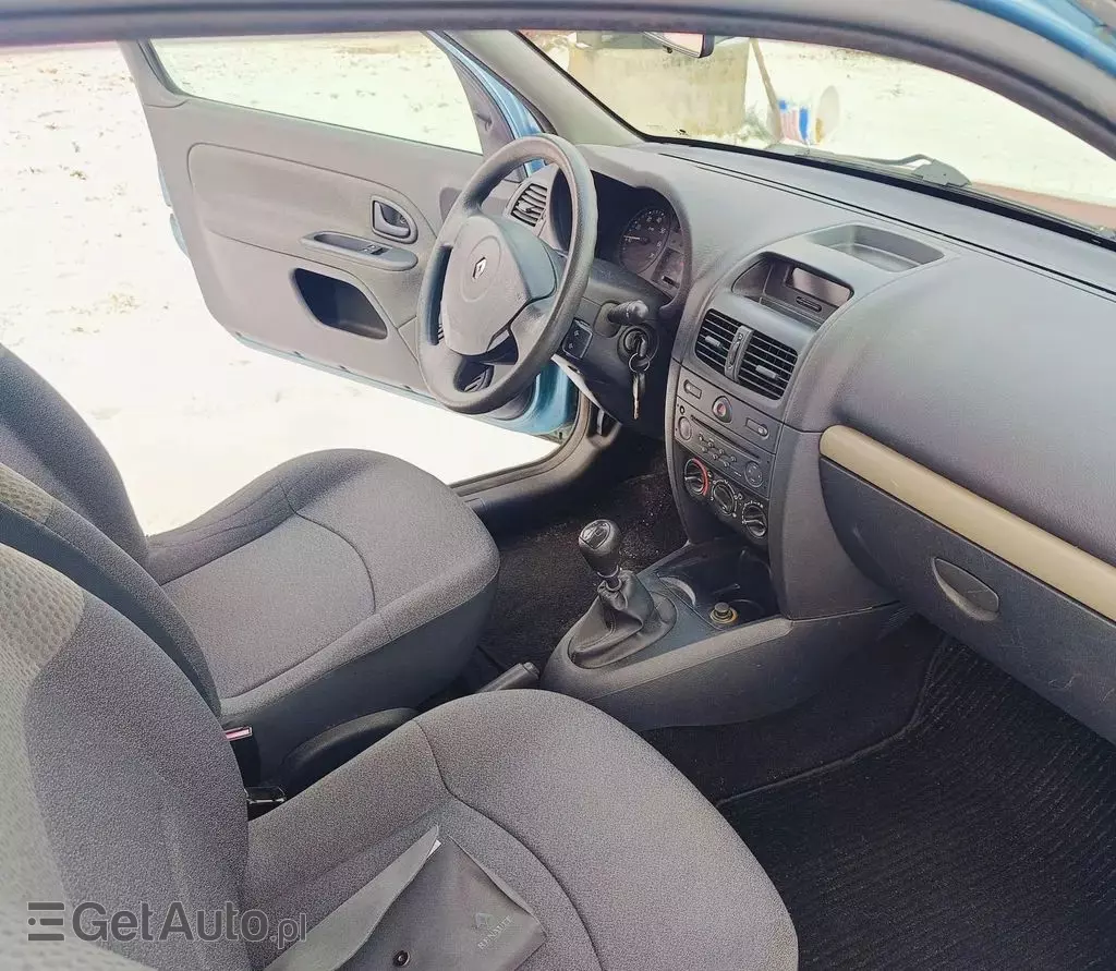 RENAULT Clio 1.2 i 16V (75 KM)