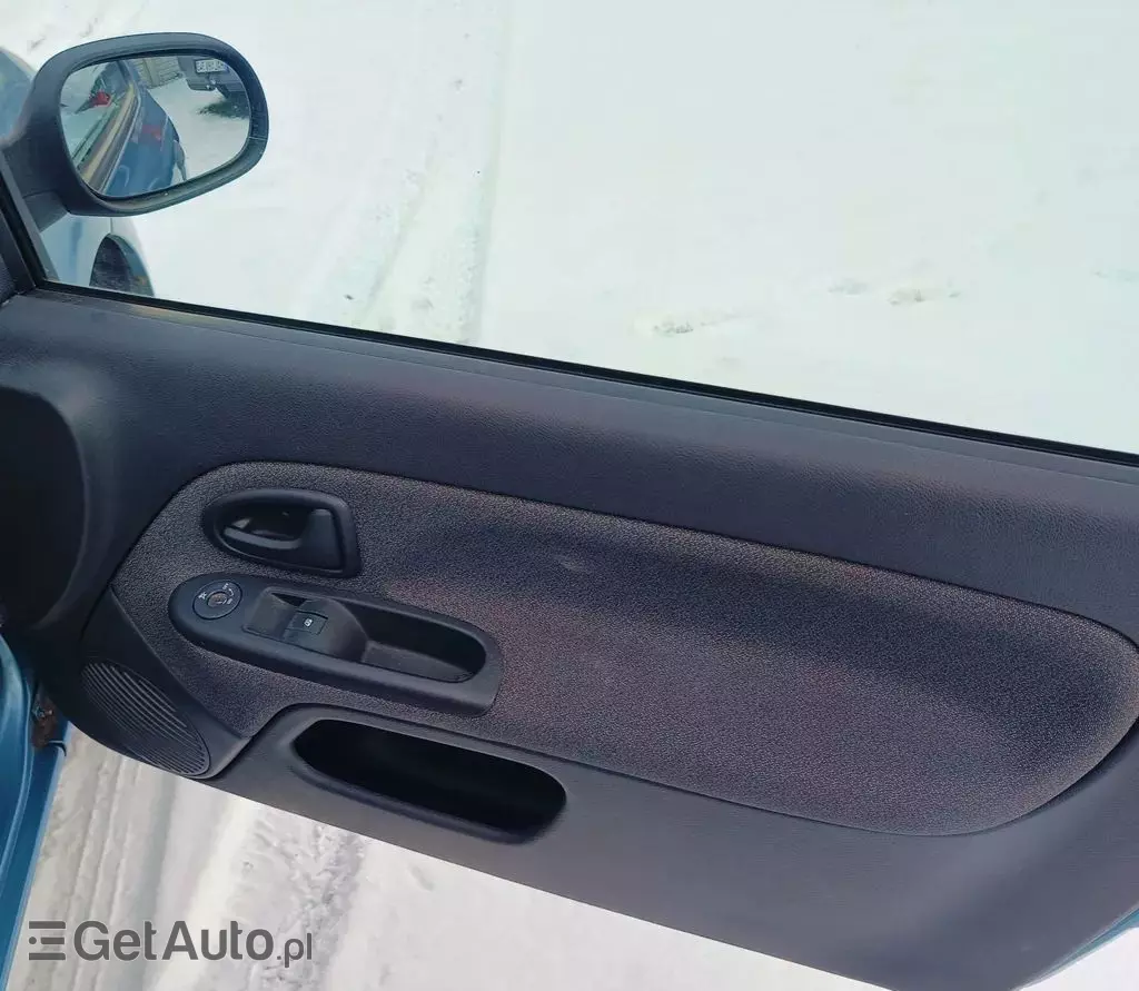 RENAULT Clio 1.2 i 16V (75 KM)