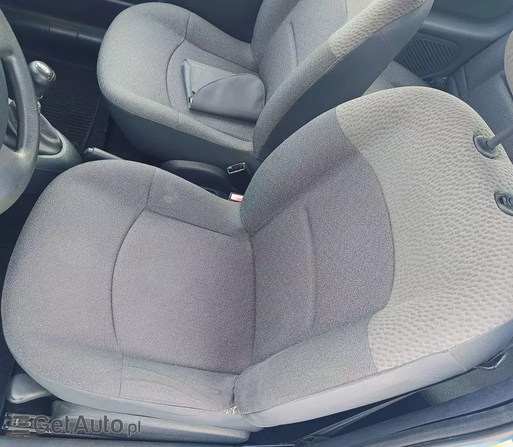 RENAULT Clio 1.2 i 16V (75 KM)