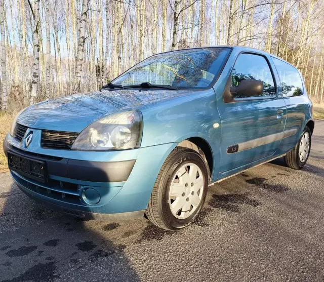RENAULT Clio 1.2 i 16V (75 KM)