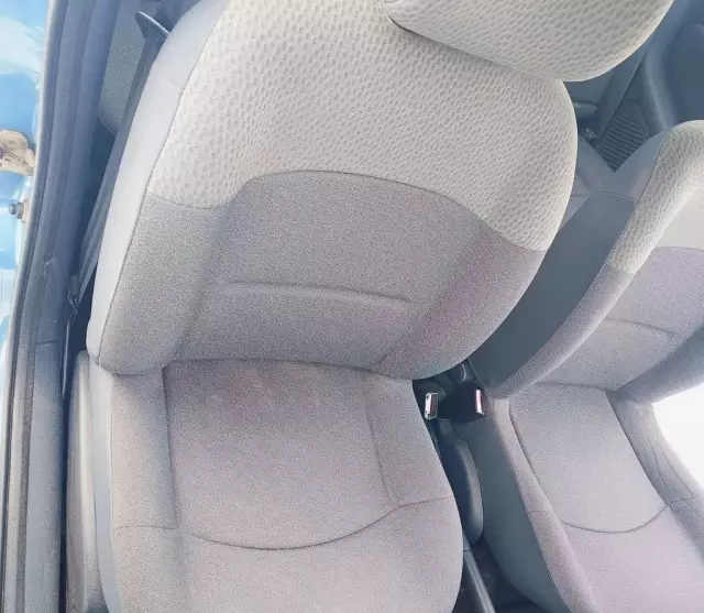 RENAULT Clio 1.2 i 16V (75 KM)