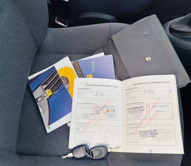 RENAULT Clio 1.2 i 16V (75 KM)