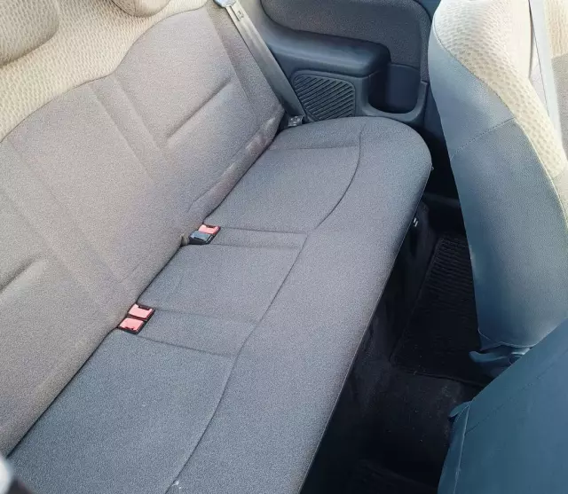 RENAULT Clio 1.2 i 16V (75 KM)