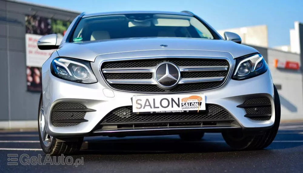 MERCEDES-BENZ Klasa E 300 de AMG
