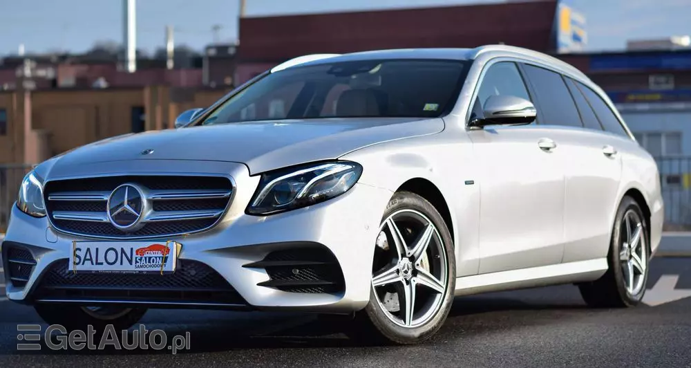 MERCEDES-BENZ Klasa E 300 de AMG