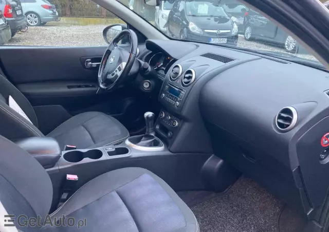 NISSAN Qashqai 1.6 Acenta