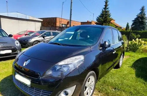 RENAULT Grand Scenic 