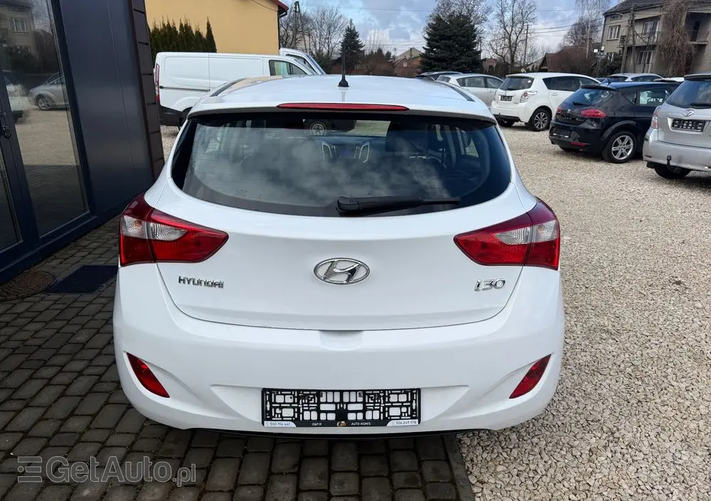HYUNDAI I30 