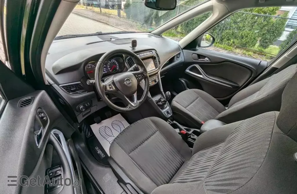 OPEL Zafira 