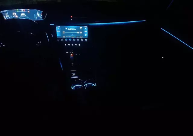 PEUGEOT 508 2.0 BlueHDi Active S&S EAT8