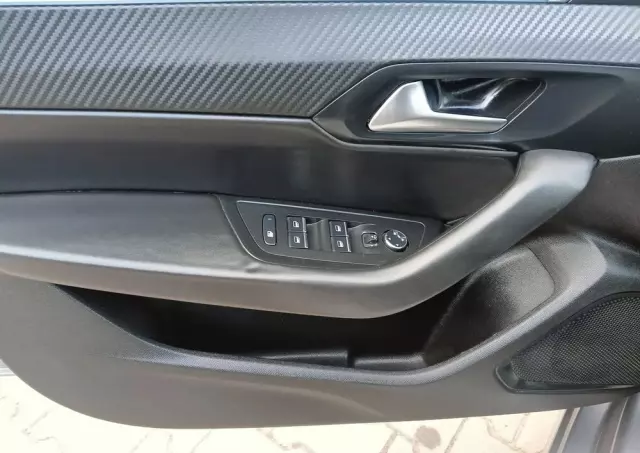 PEUGEOT 508 2.0 BlueHDi Active S&S EAT8