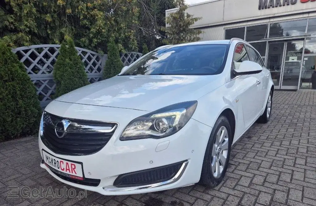 OPEL Insignia 