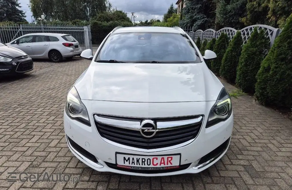 OPEL Insignia 