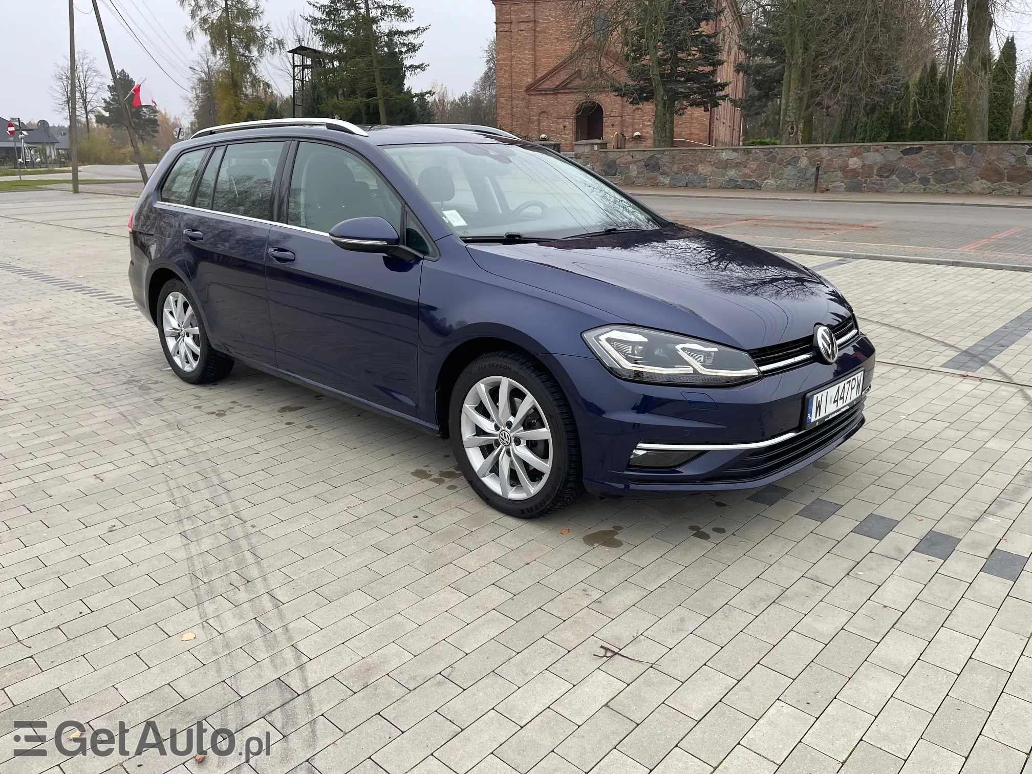 VOLKSWAGEN Golf Highline