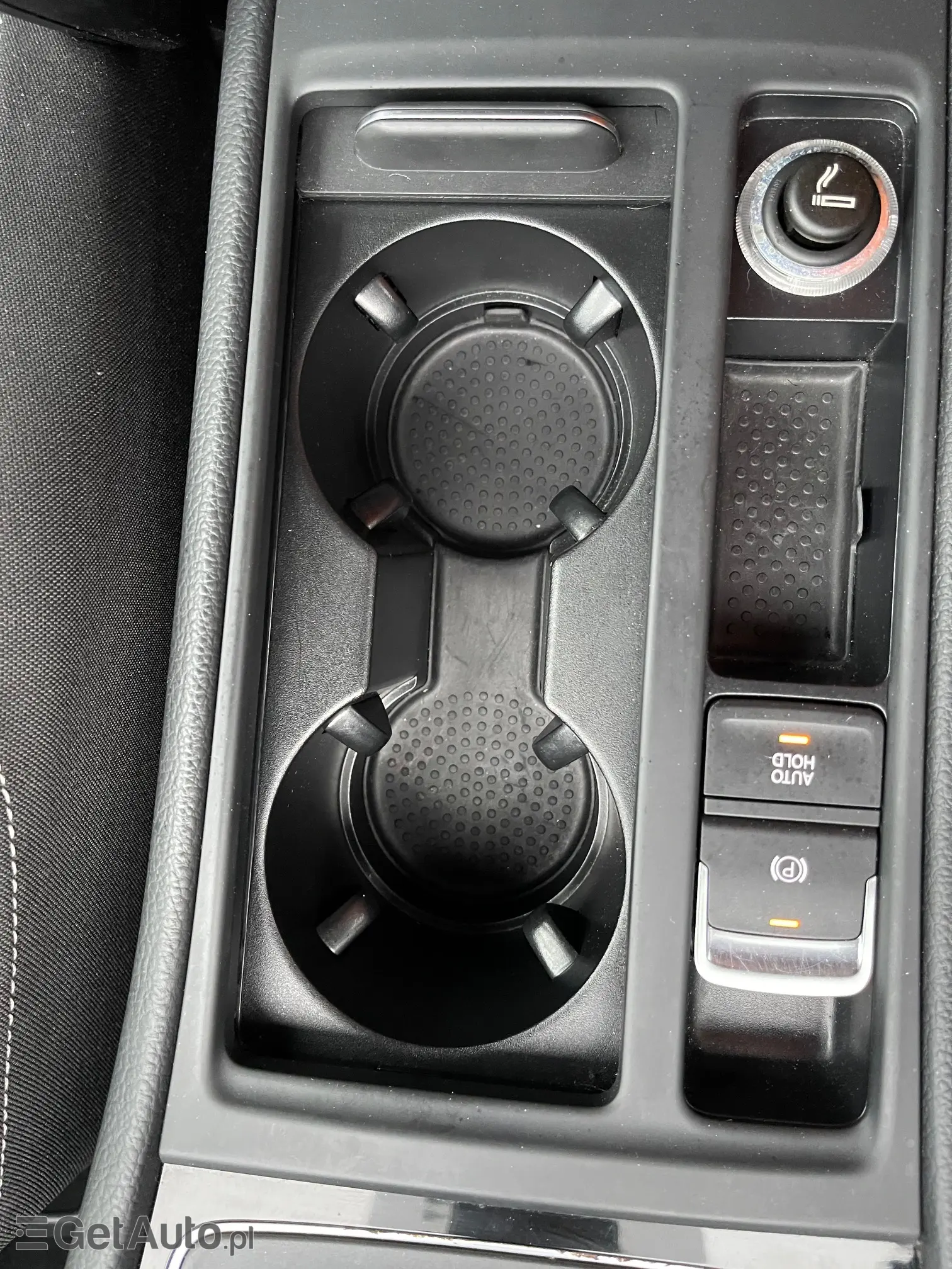 VOLKSWAGEN Golf Highline