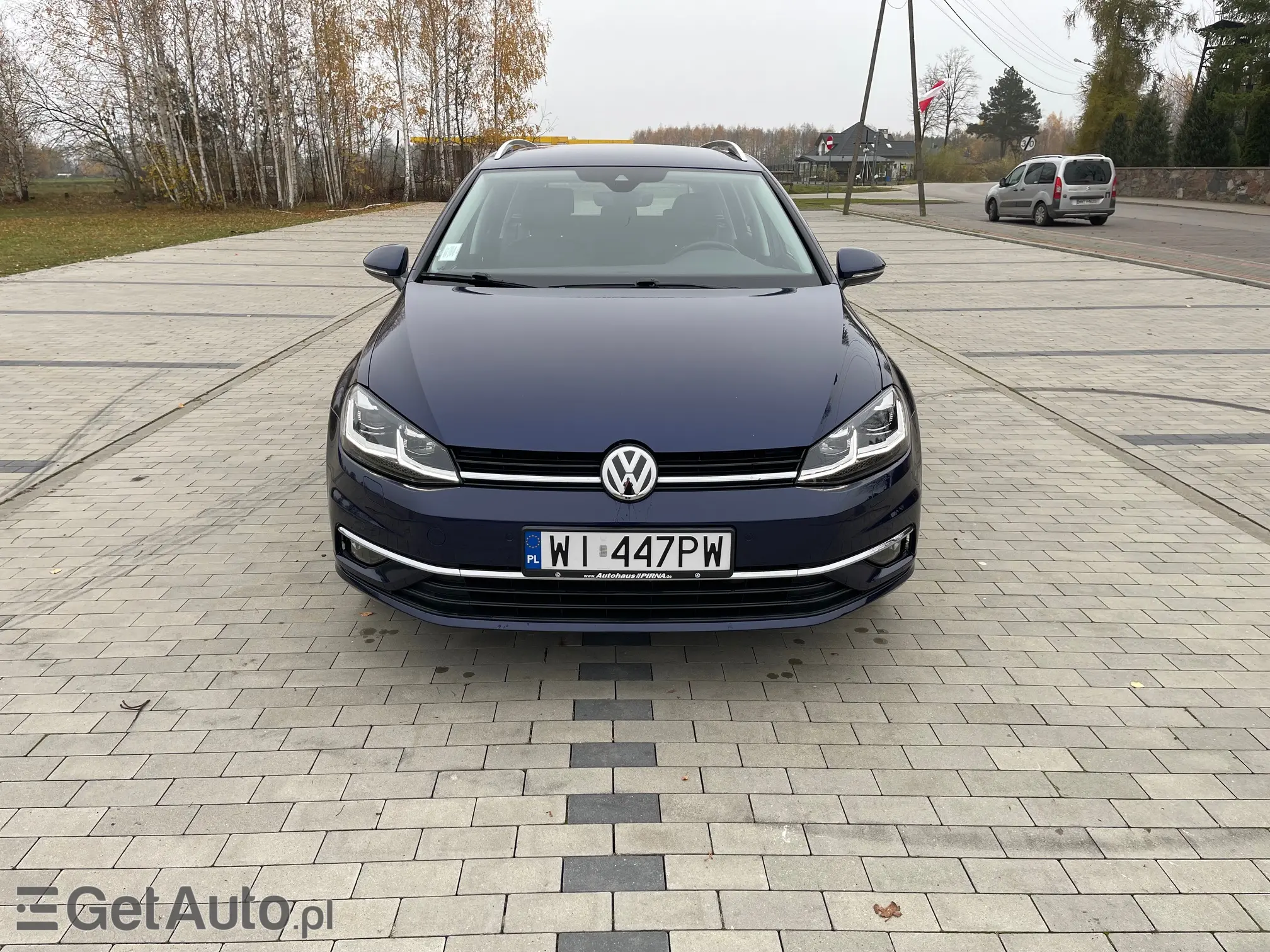 VOLKSWAGEN Golf Highline