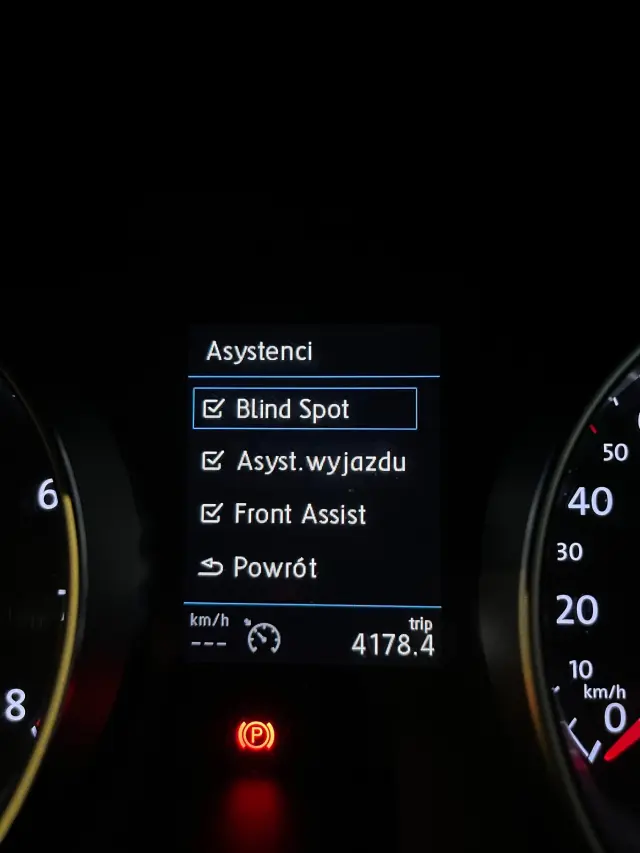 VOLKSWAGEN Golf Highline