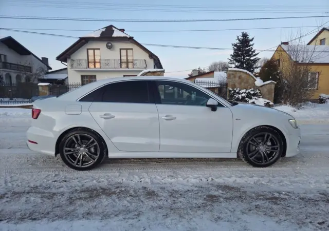 AUDI A3 Limousine 2.0 TDI quattro S line Sportpaket