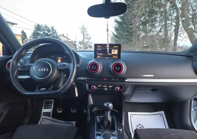 AUDI A3 Limousine 2.0 TDI quattro S line Sportpaket